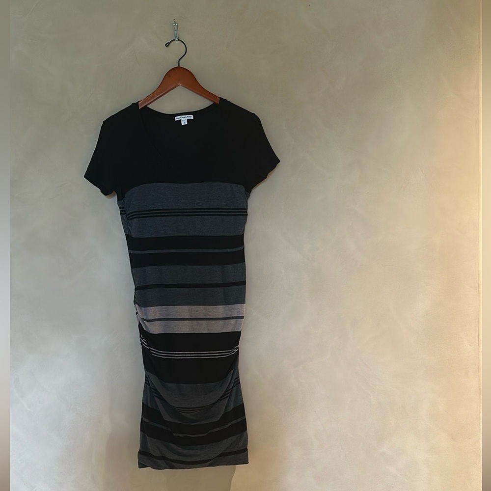 James Perse Relaxed Strip T- shirt dress - Picture 2 of 4